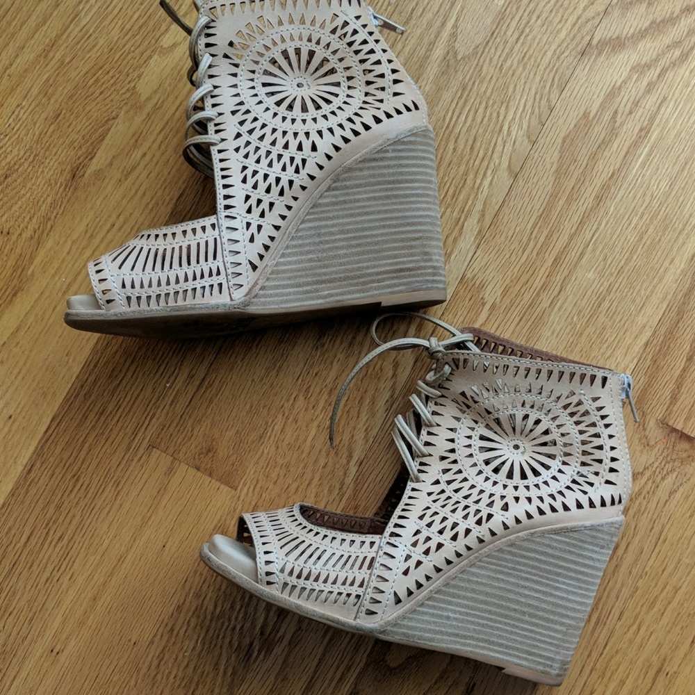 Jeffrey Campbell